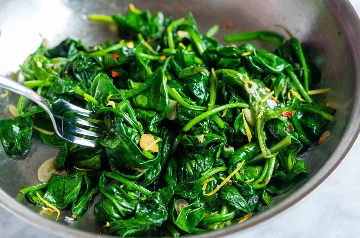 Sautéed Spinach with Garlic & Olive Oil